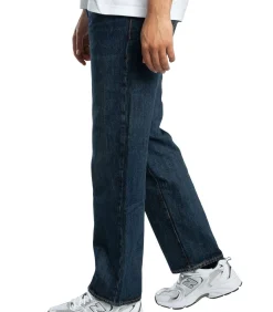 555 Relaxed Straight Jeans