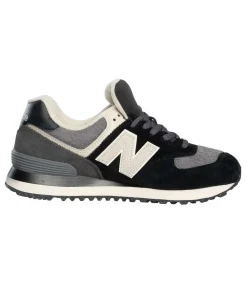 574 Suede Trainers