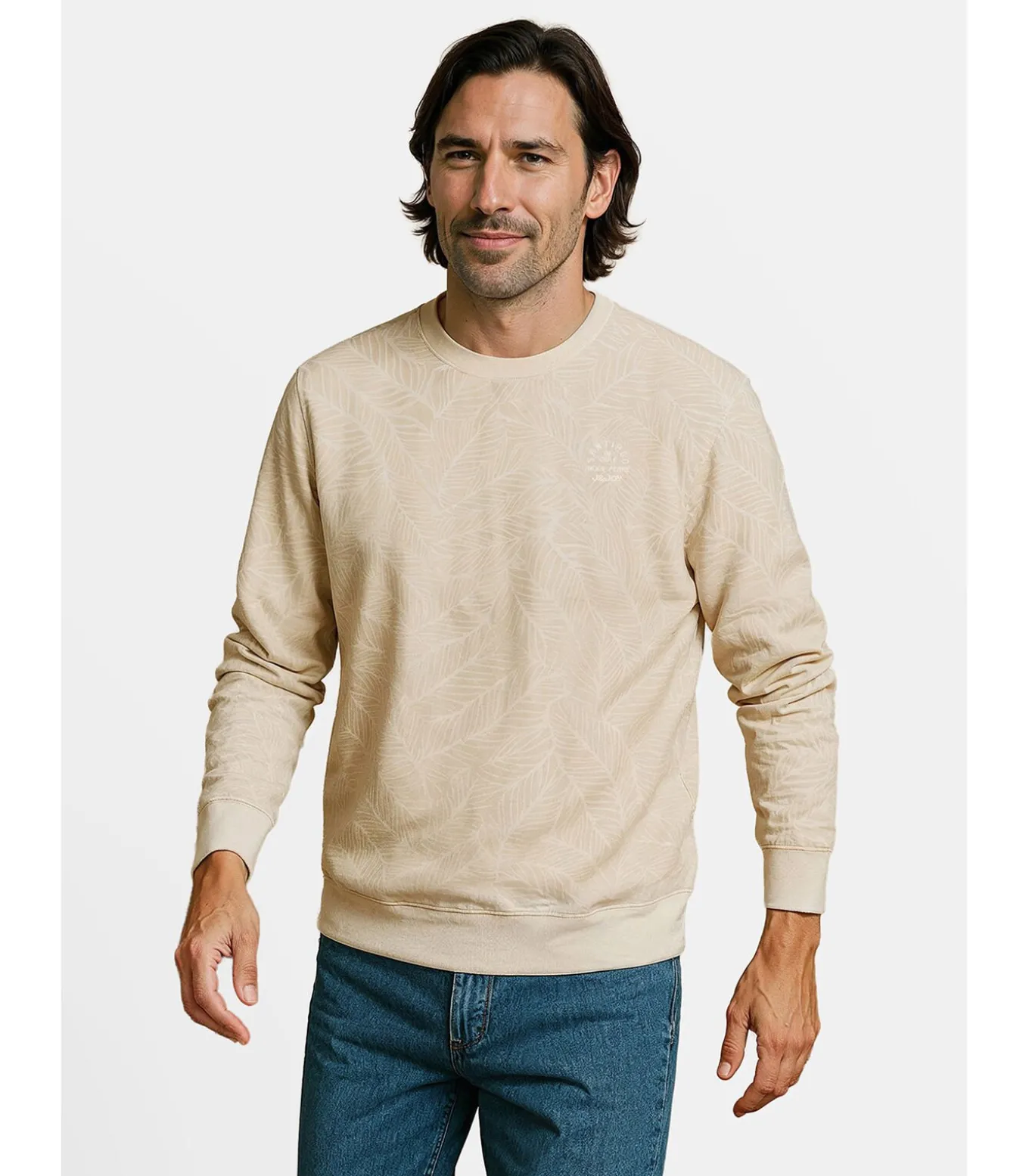 Beige herensweater met opstaande kraag en kangoeroezak