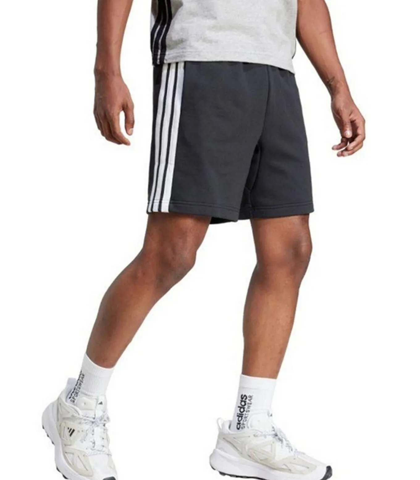 ESSENTIAL - Korte Broek - Zwart