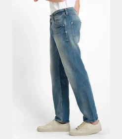 Jeans loose, wijd