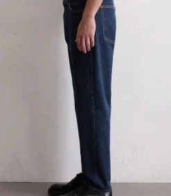 Jeans model Accilo taps toelopend