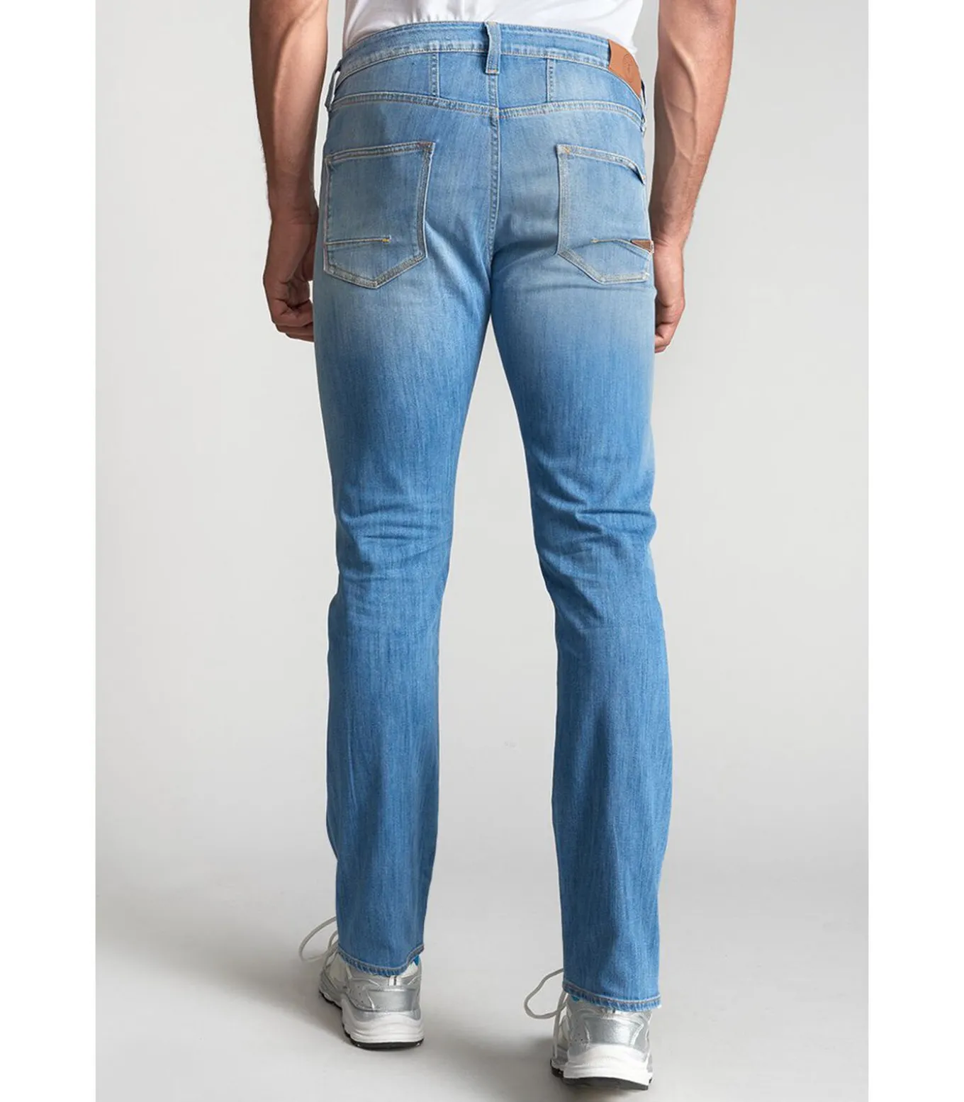 Jeans regular 700/22, lengte 34