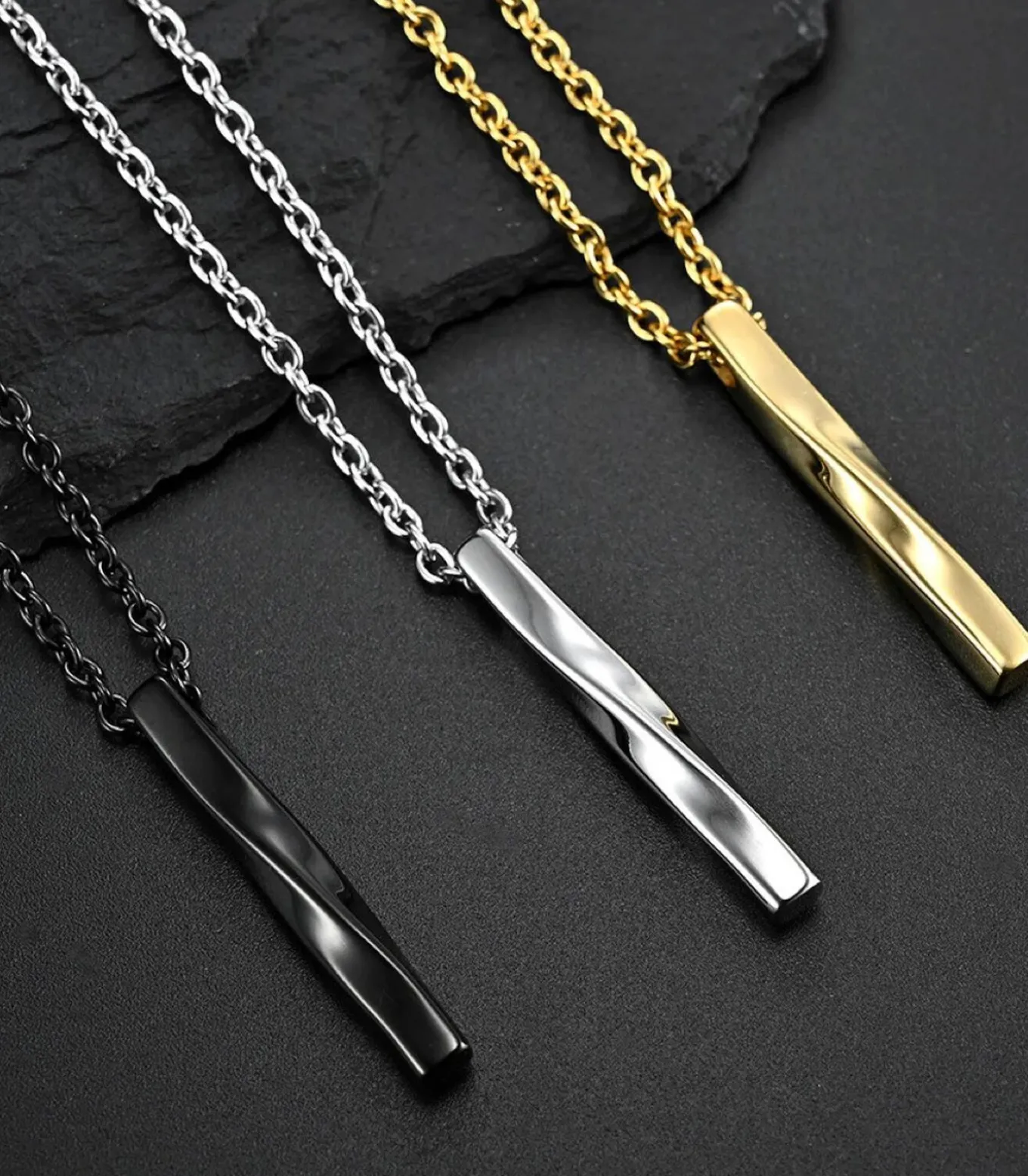 Ketting met Twisted Long Bar Hanger - Zilver Kleurig