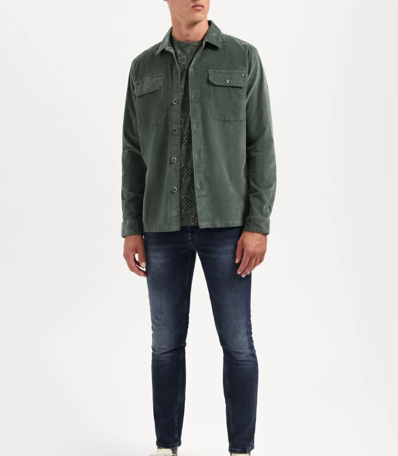 Overshirt met knoopsluiting in velvetstof