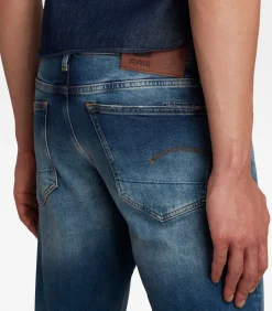 Rechte taps toelopende jeans 3301