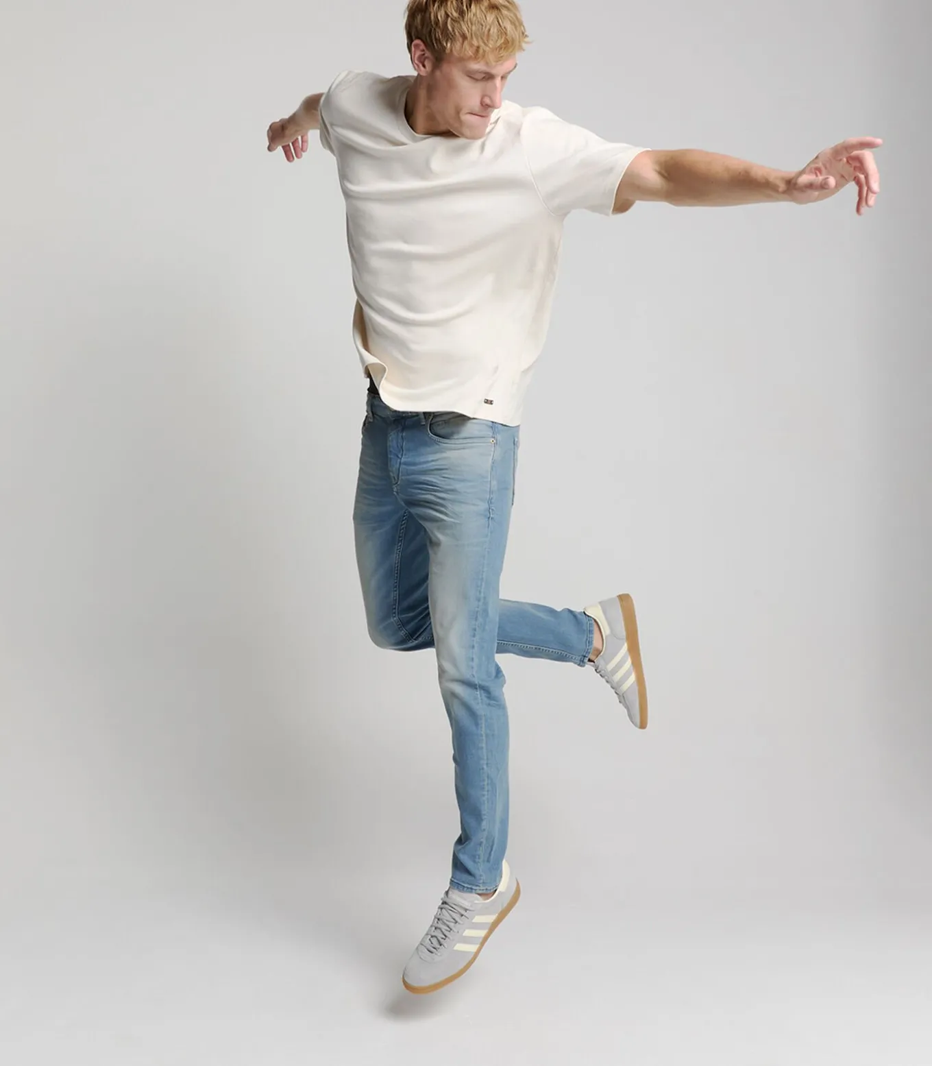 Regular fit jeans