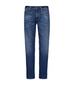 Relaxed fit jeans