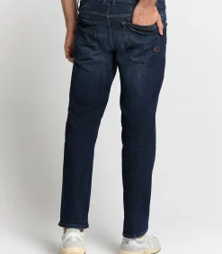 Relaxed fit jeans