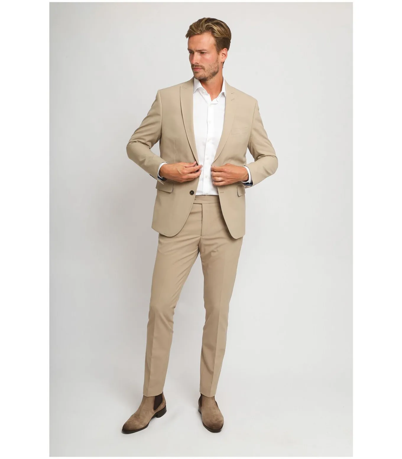 Sneaker Suit Beige