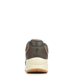 Sneakers Uno Suited On Air