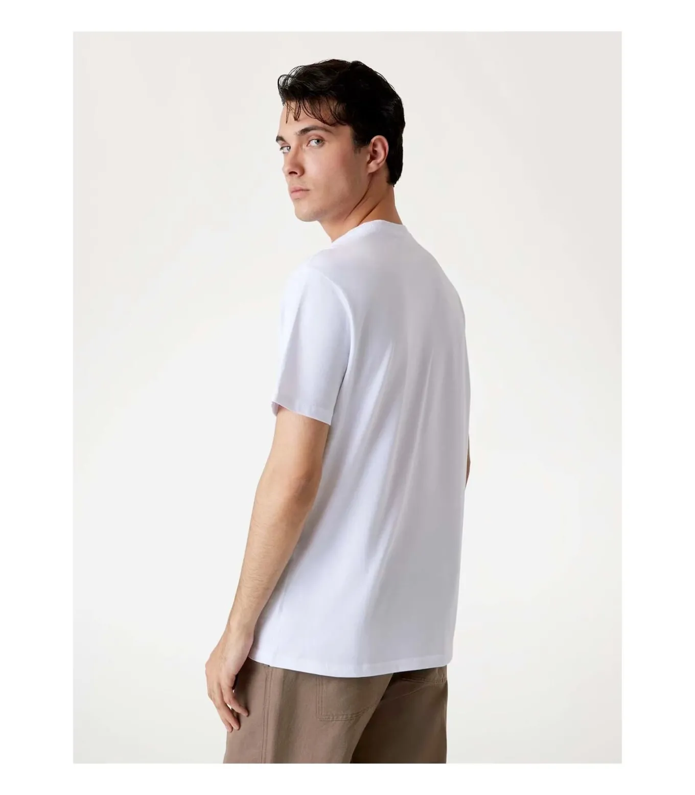 Ss Cn Guess Triangle Tee