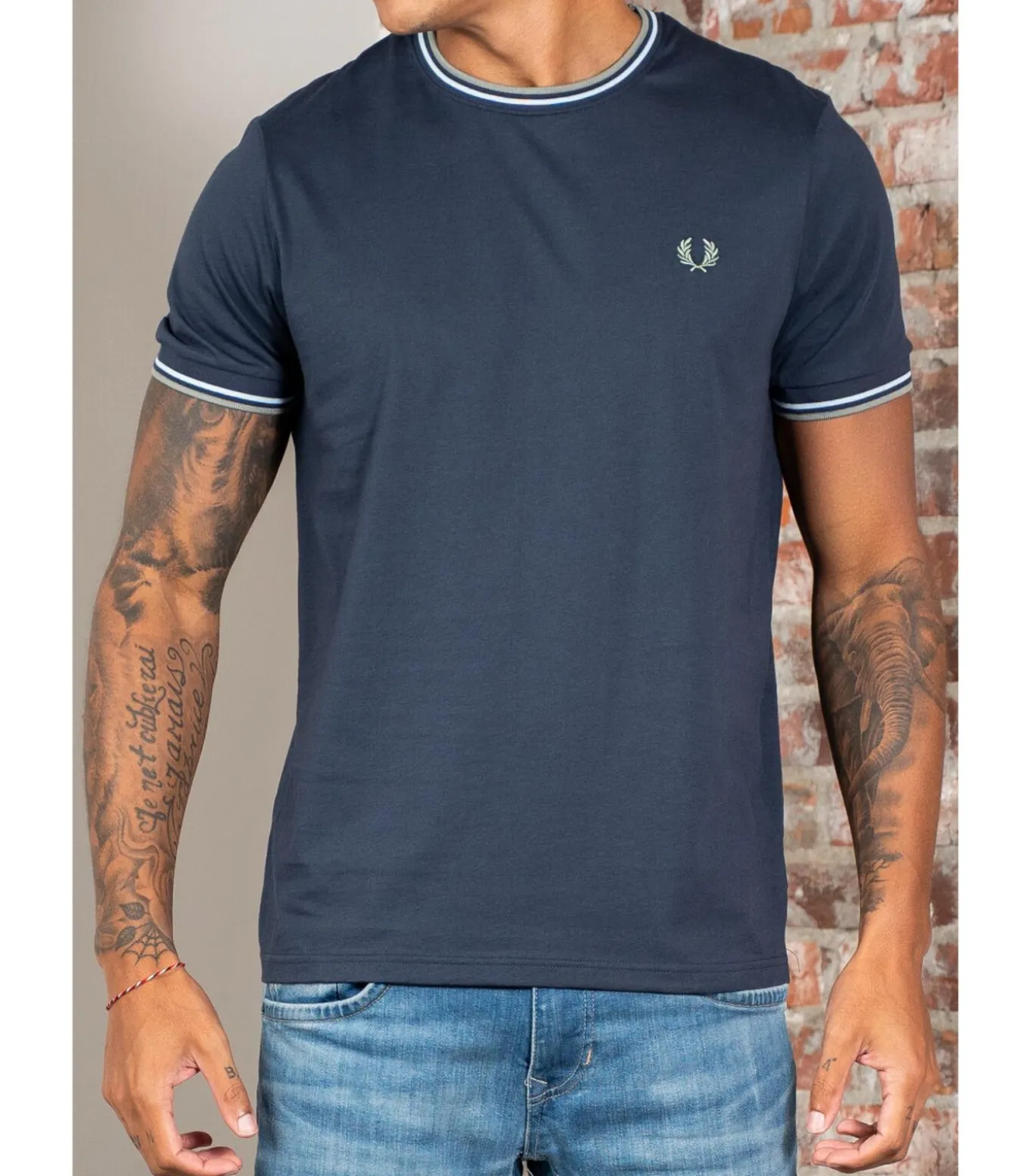 Twin tipped t-shirt - dark airforce light ice bayleaf
