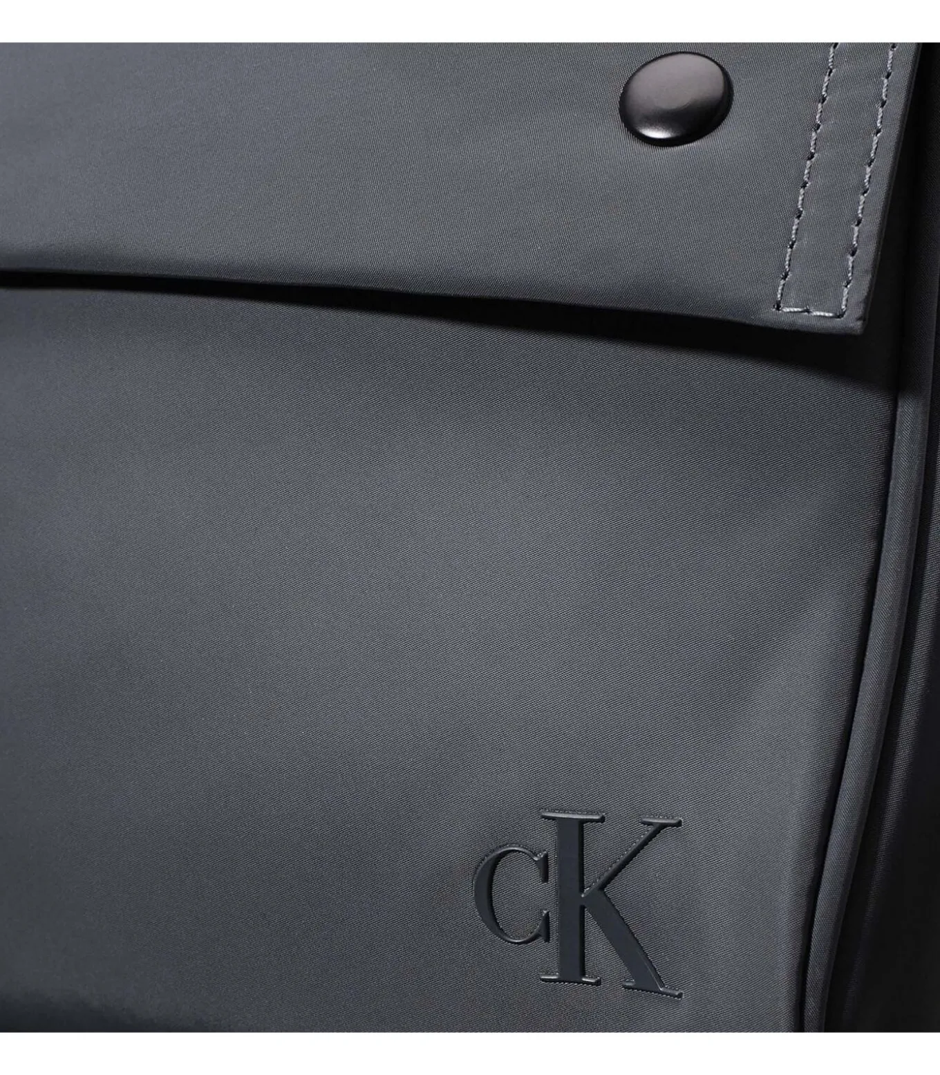 Ultralight Slim Flap Bag Ny